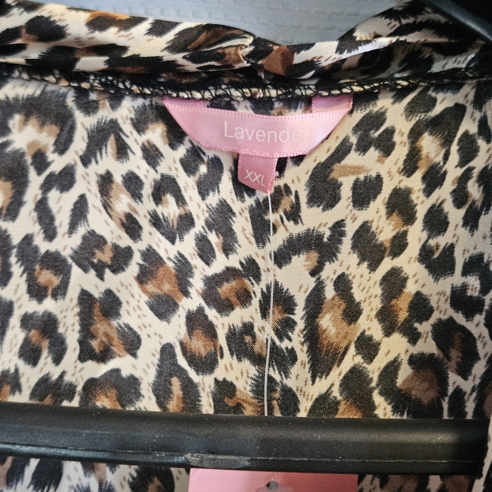 NWT Lavenderi Women's XXL Satin Kimono Lounge Bathrobe Leopard Print - Picture 2 of 5